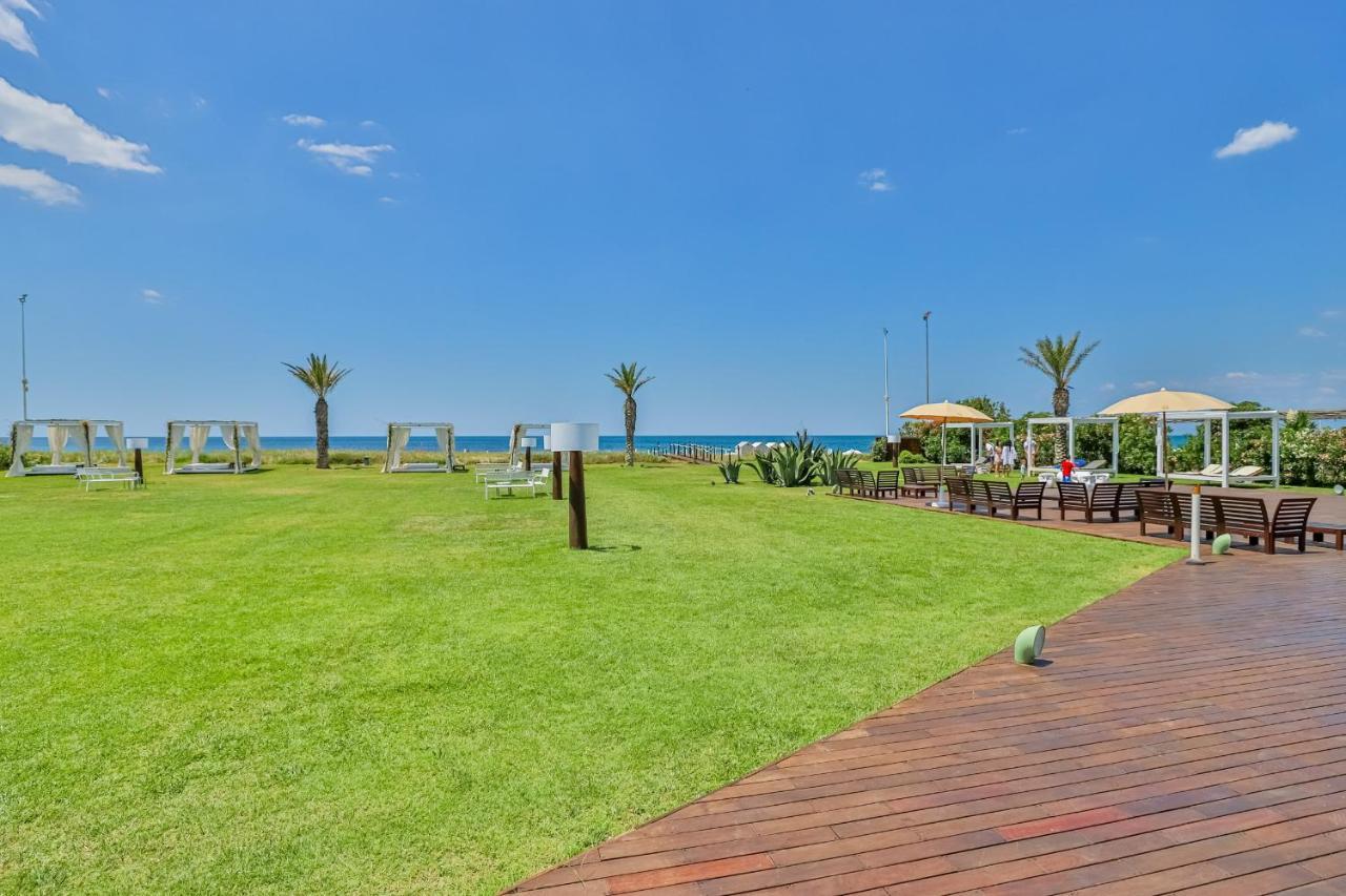 Beach Club 93 Паестум Екстериор снимка